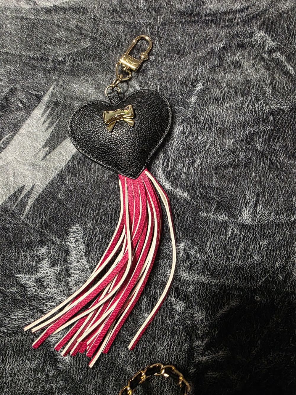 Betsey Johnson Black And Pink Bag Charm.